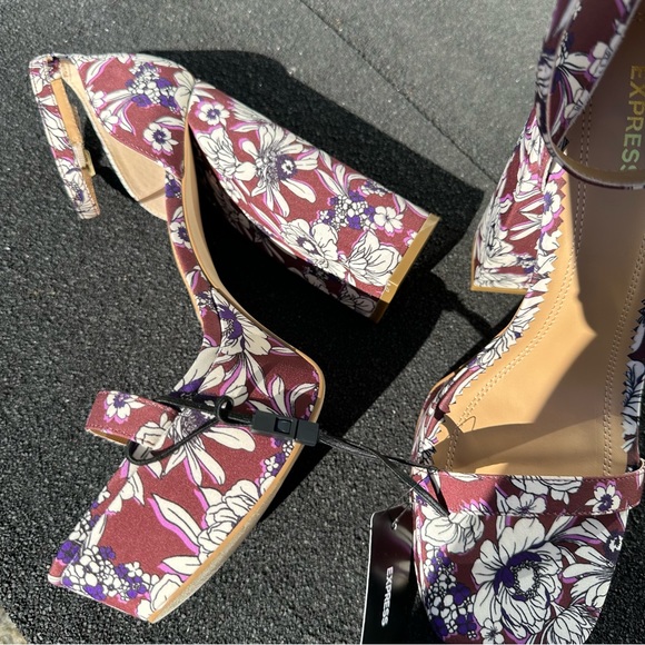 Express platform square toe floral sandal block heel size 10 - Picture 11 of 13